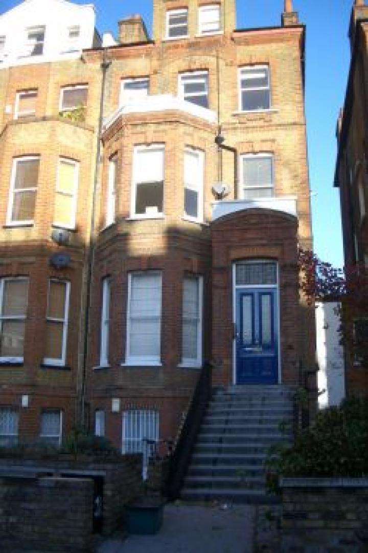 			1 Bedroom, 1 bath, 1 reception Flat			 Fellows Road, BELSIZE PARK/SWISS COTTAGE