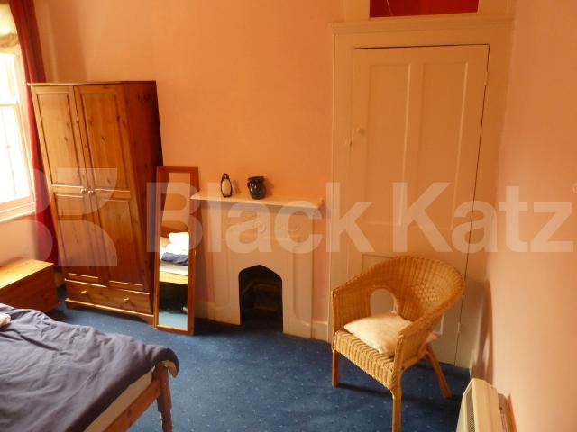 			2 Bedroom, 1 bath, 1 reception Flat			 Ferndale Road, SEVEN SISTERS
