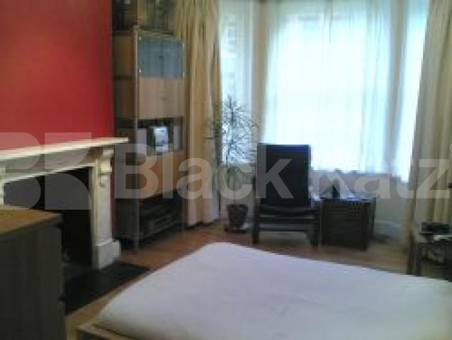 			2 Bedroom, 1 bath, 1 reception Flat			 Fieldway Crescent, HIGHBURY N5