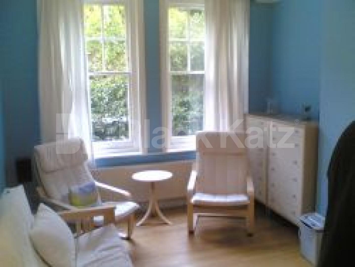 			2 Bedroom, 1 bath, 1 reception Flat			 Fieldway Crescent, HIGHBURY N5