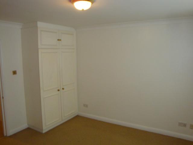 			2 Bedroom, 1 bath, 1 reception Flat			 Finchley Road, FINCHLEY ROAD