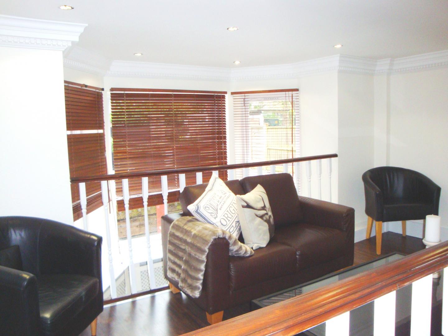 			Studio Apartment, 1 bath, 1 reception Studio			 Fitzjohns Ave, HAMPSTEAD