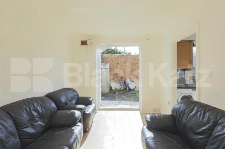 Ground floor two bedroom property moments from Caledonian Road Ponder Street, Caledonian Road