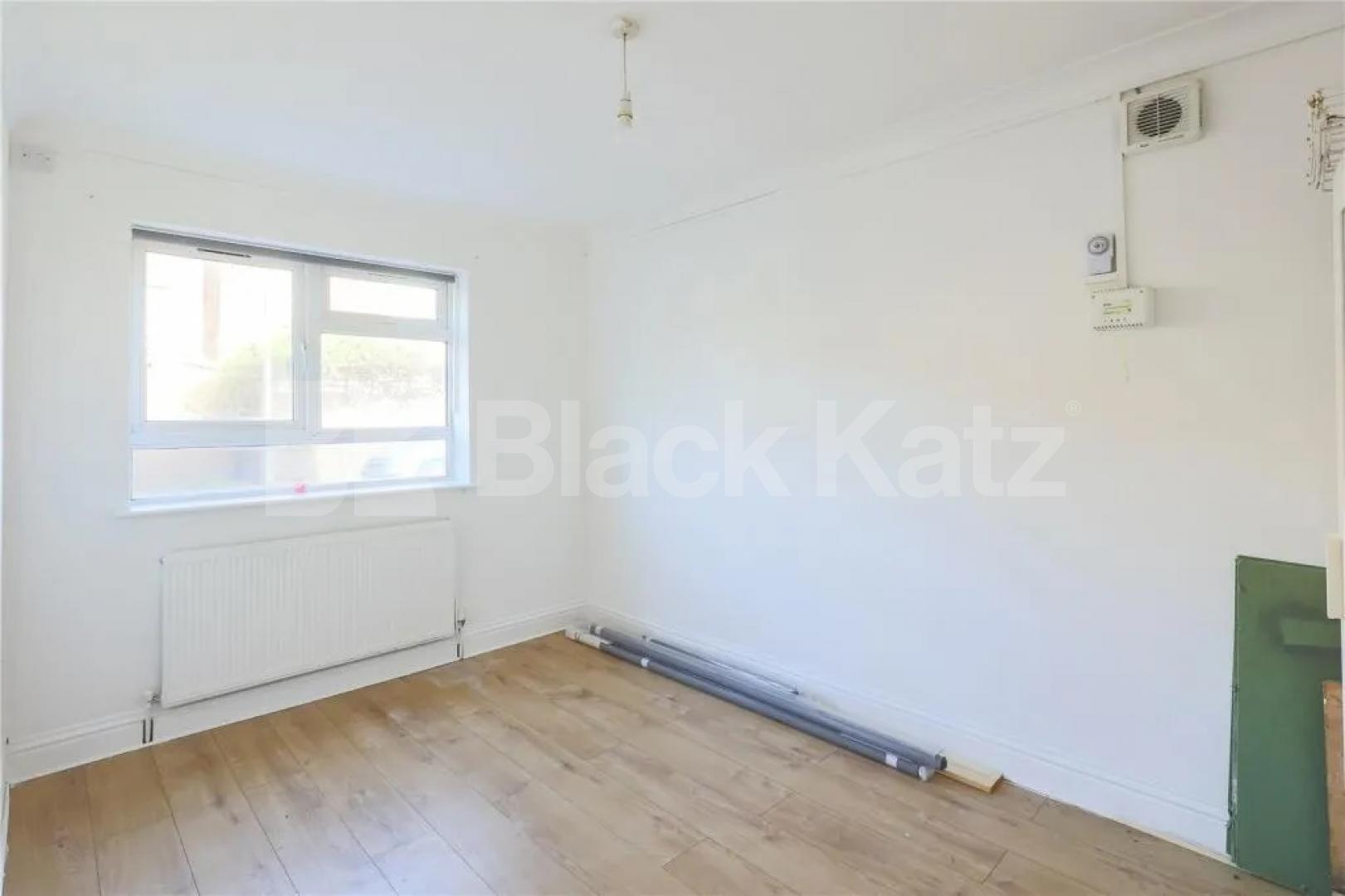 Ground floor two bedroom property moments from Caledonian Road Ponder Street, Caledonian Road