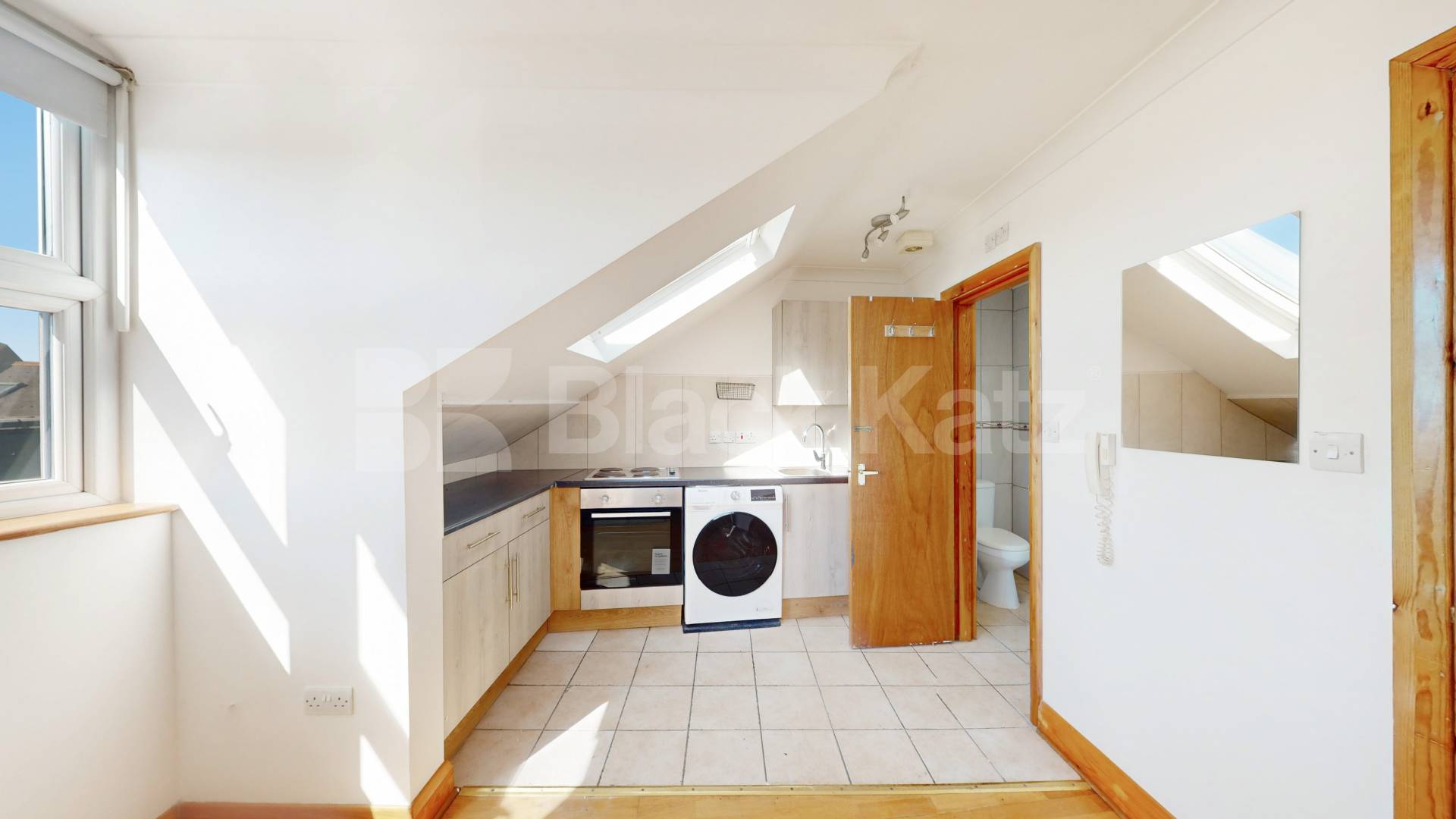 (Inclusive of Gas, Heating+Water) This is a spacious modern studio in a conversion in Dollis Hill Burnley road, Dollis Hill, NW10 (Gas and Water Included),  London