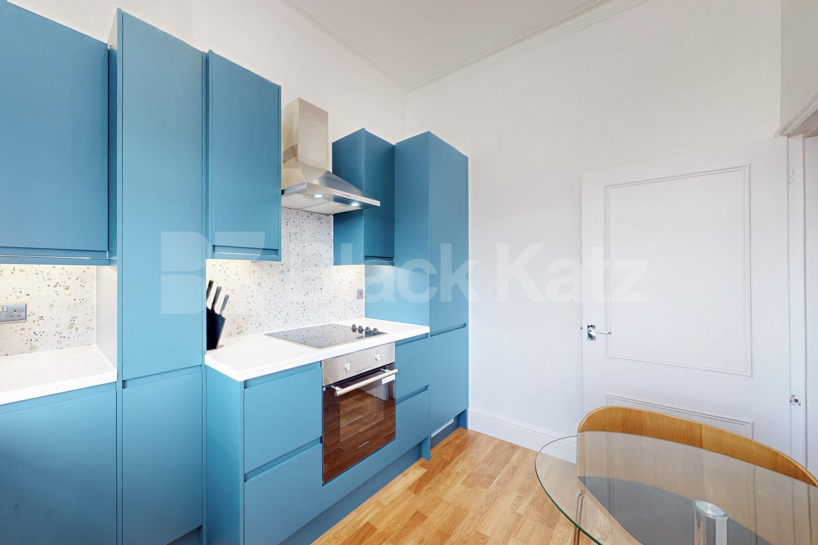 			1 Bedroom, 1 bath, 1 reception Flat			 Crouch End Hill, Crouch End