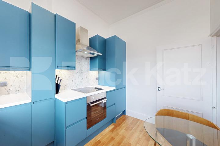 			1 Bedroom, 1 bath, 1 reception Flat			 Crouch End Hill, Crouch End