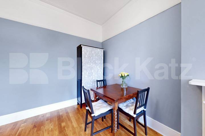 			1 Bedroom, 1 bath, 1 reception Flat			 Crouch End Hill, Crouch End