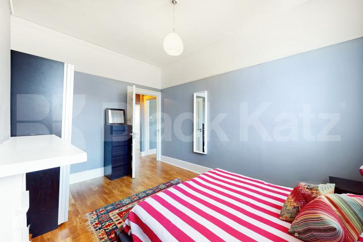 Newly renovated 1 bedroom property located in the heart of Crouch End Crouch End Hill, Crouch End