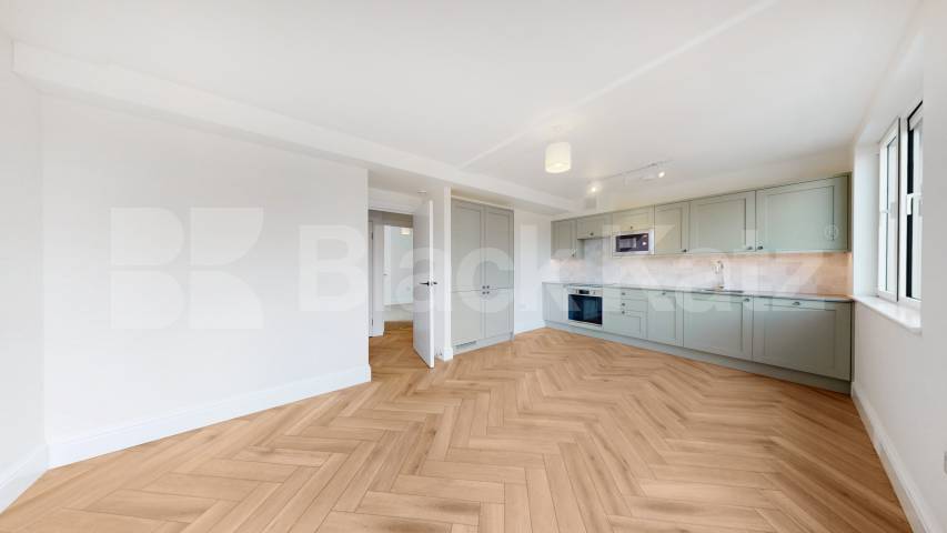 Newly refurbished penthouse located on Bethnal Green Road Bethnal Green Road, Bethnal Green
