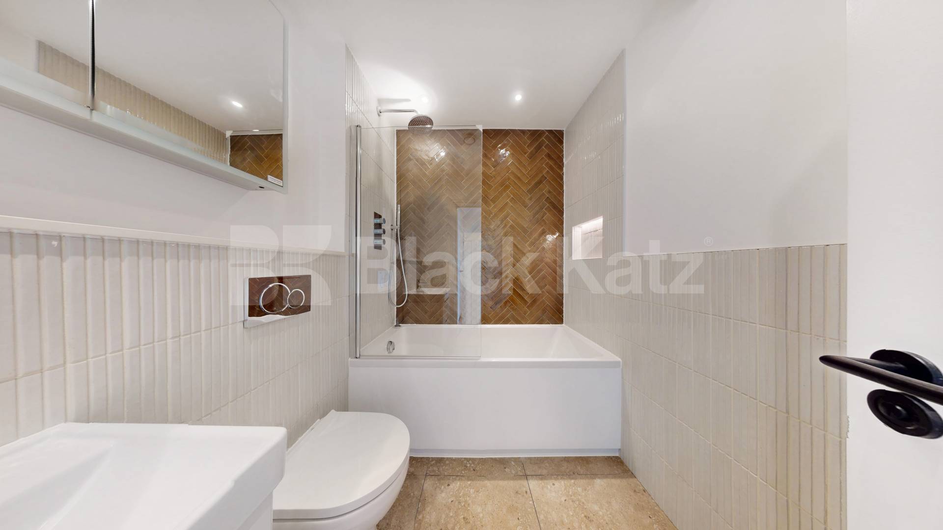 Newly refurbished penthouse located on Bethnal Green Road Bethnal Green Road, Bethnal Green