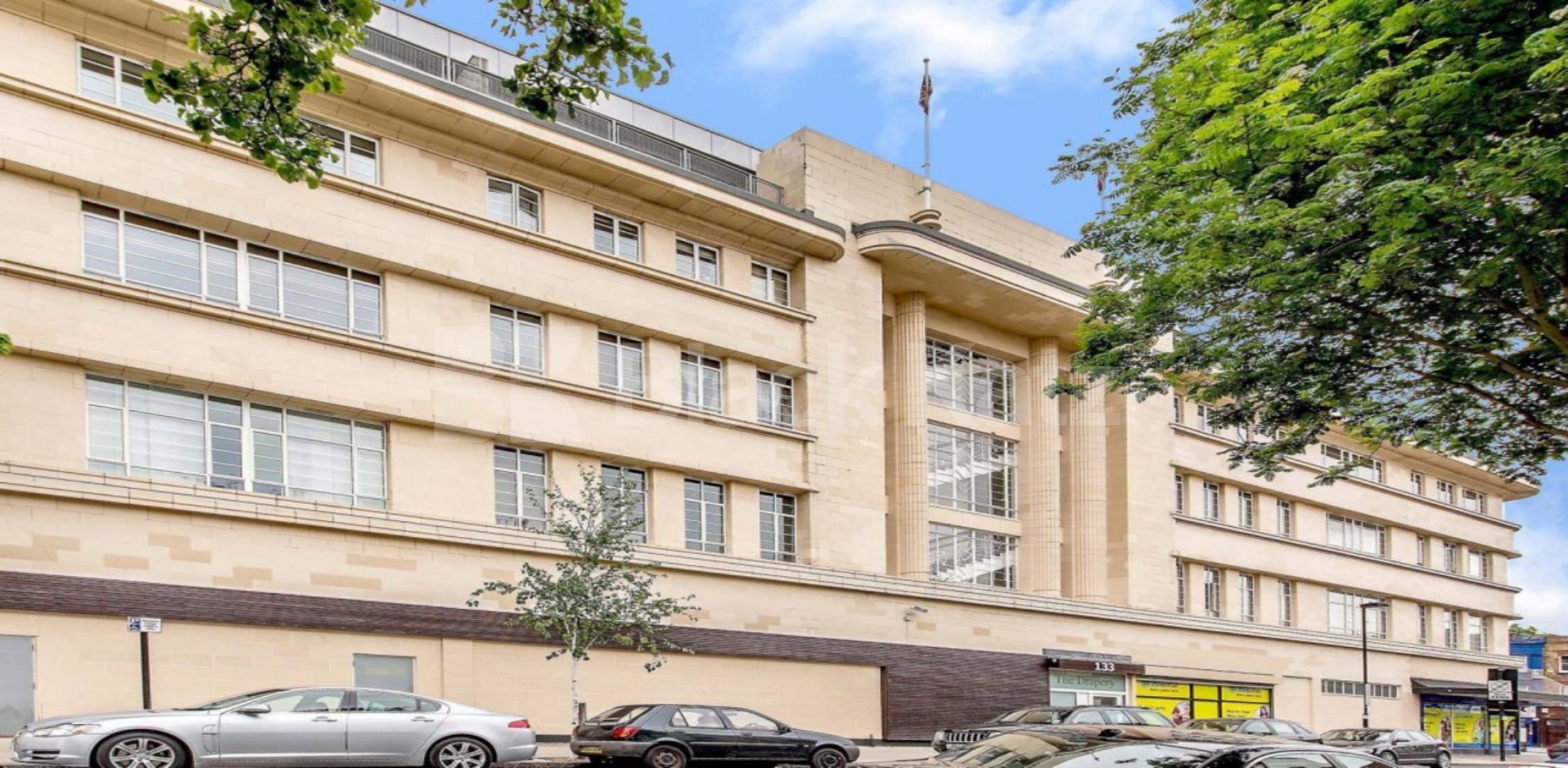 			LARGE 2 BEDROOM FLAT WITH PRIVATE TERRACE, 2 Bedroom, 1 bath, 1 reception Apartment			 Axminster Road, HOLLOWAY N7