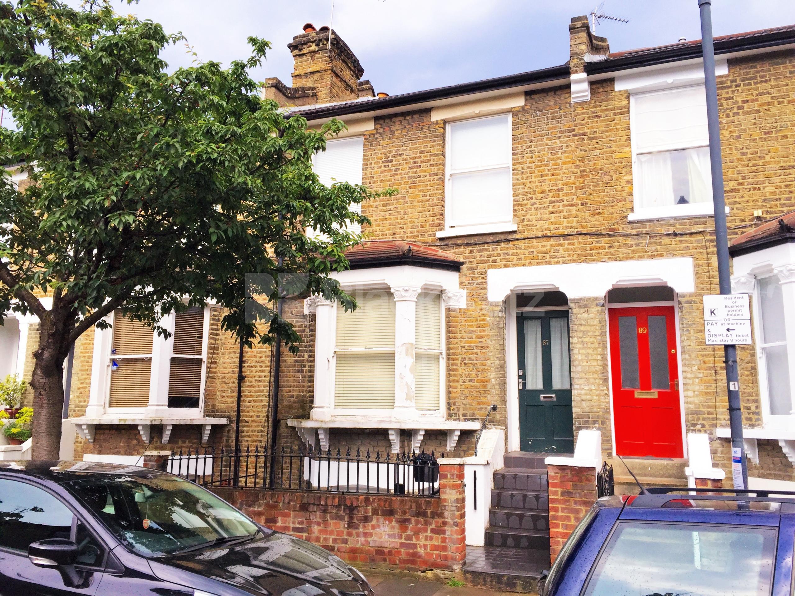 			NEW INSTRUCTION, 1 Bedroom, 1 bath, 1 reception Flat			 Brackenbury Road, BRACKENBURY VILLAGE / HAMMERSMITH W6