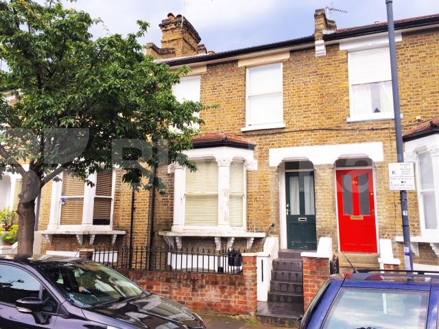 			NEW INSTRUCTION, 1 Bedroom, 1 bath, 1 reception Flat			 Brackenbury Road, BRACKENBURY VILLAGE / HAMMERSMITH
