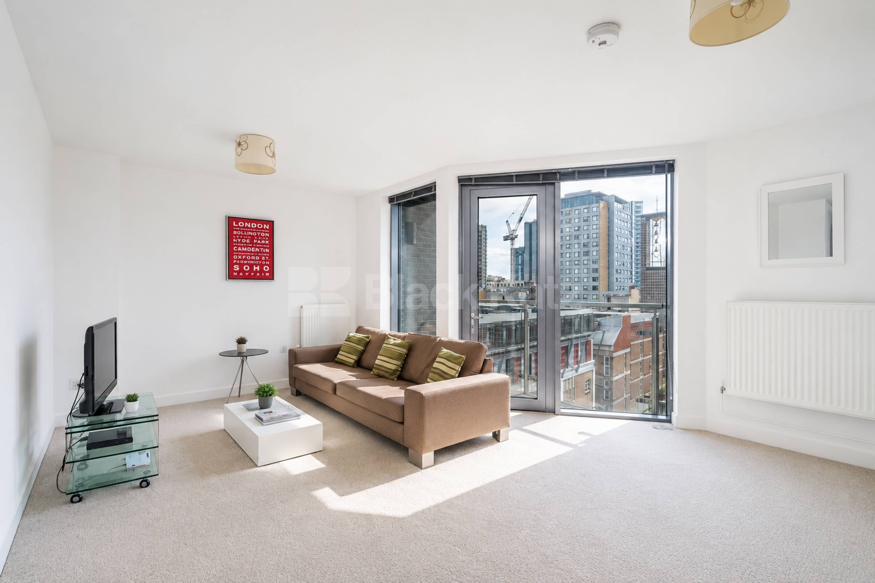 Spacious 2 Bed 2 Bath Apartment Near Spitalfields & Aldgate East Plumbers Row, Whitechapel E1