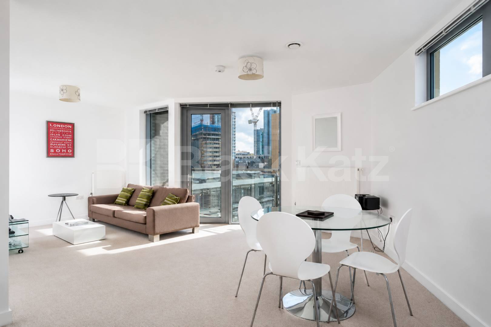 Spacious 2 Bed 2 Bath Apartment Near Spitalfields & Aldgate East Plumbers Row, Whitechapel