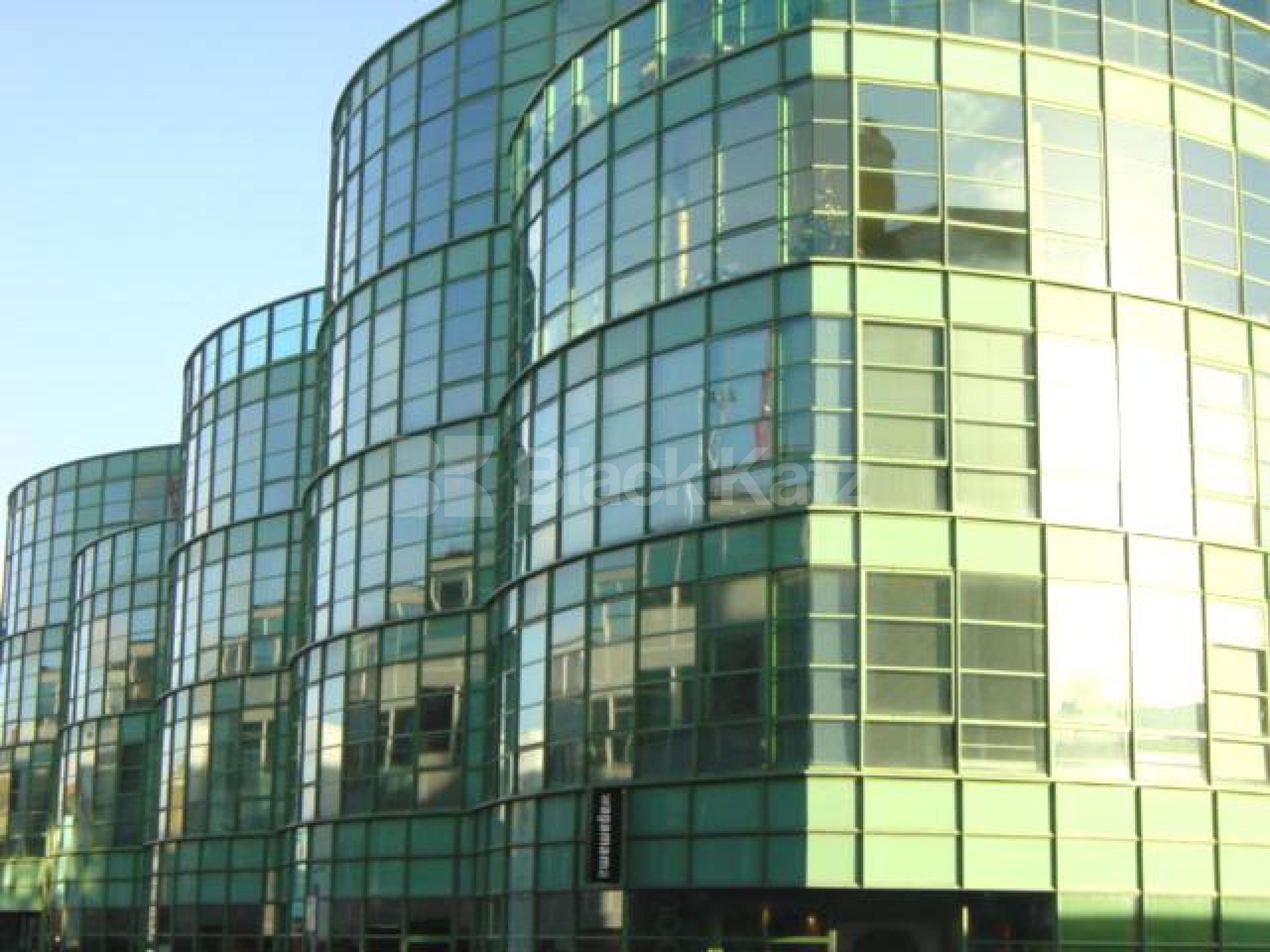 			MUST SEE!!, 2 Bedroom, 1 bath, 1 reception Apartment			 The Glass House Building, CAMDEN NW1