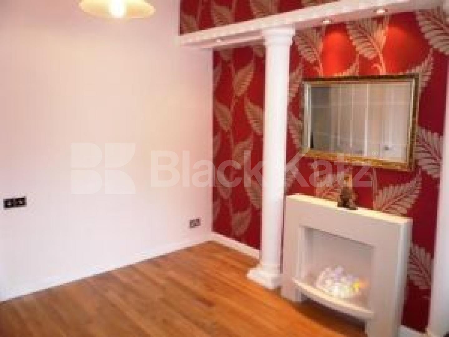 			MUST SEE!!!, 2 Bedroom, 1 bath, 1 reception Flat			 Gayton Road, HAMPSTEAD
