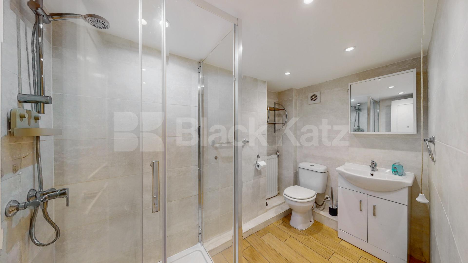 Modern Studio walking distance to Marylebone Tube & Regents Park  Harewood Avenue, Marylebone