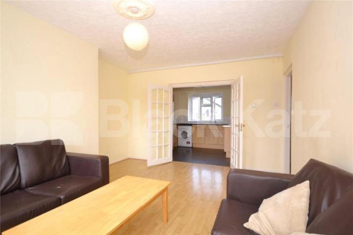 Spacious 3 double bedroom property with access to a balcony  Elmfield Road, East Finchley