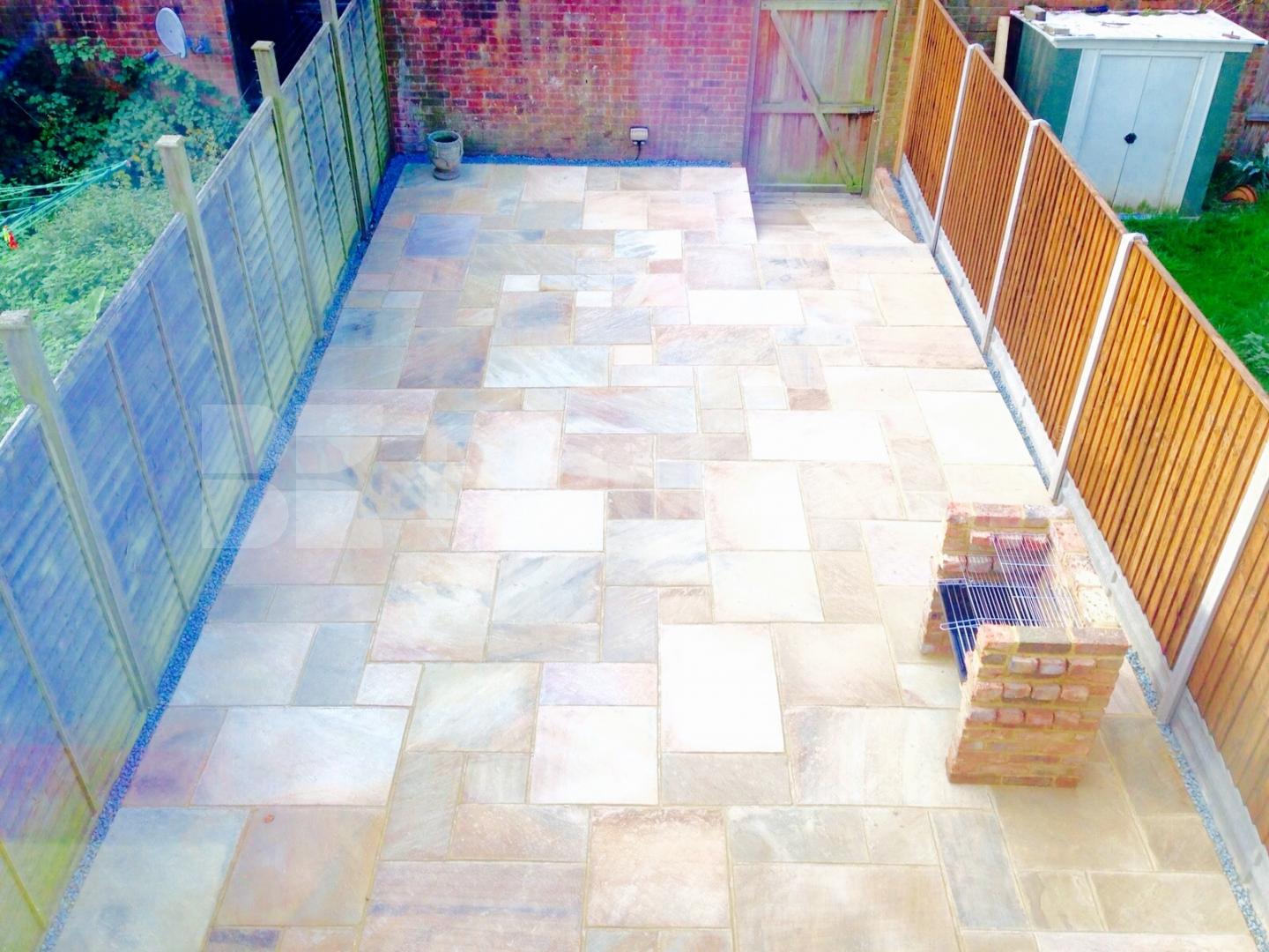 			UNDER OFFER, 4 Bedroom, 1 bath, 1 reception Terraced House			 Hersham Close, Roehampton