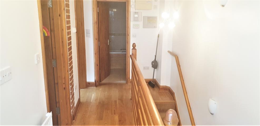 			2 Bedroom, 1 bath, 1 reception Flat			 Finchley Road, FINCHLEY ROAD