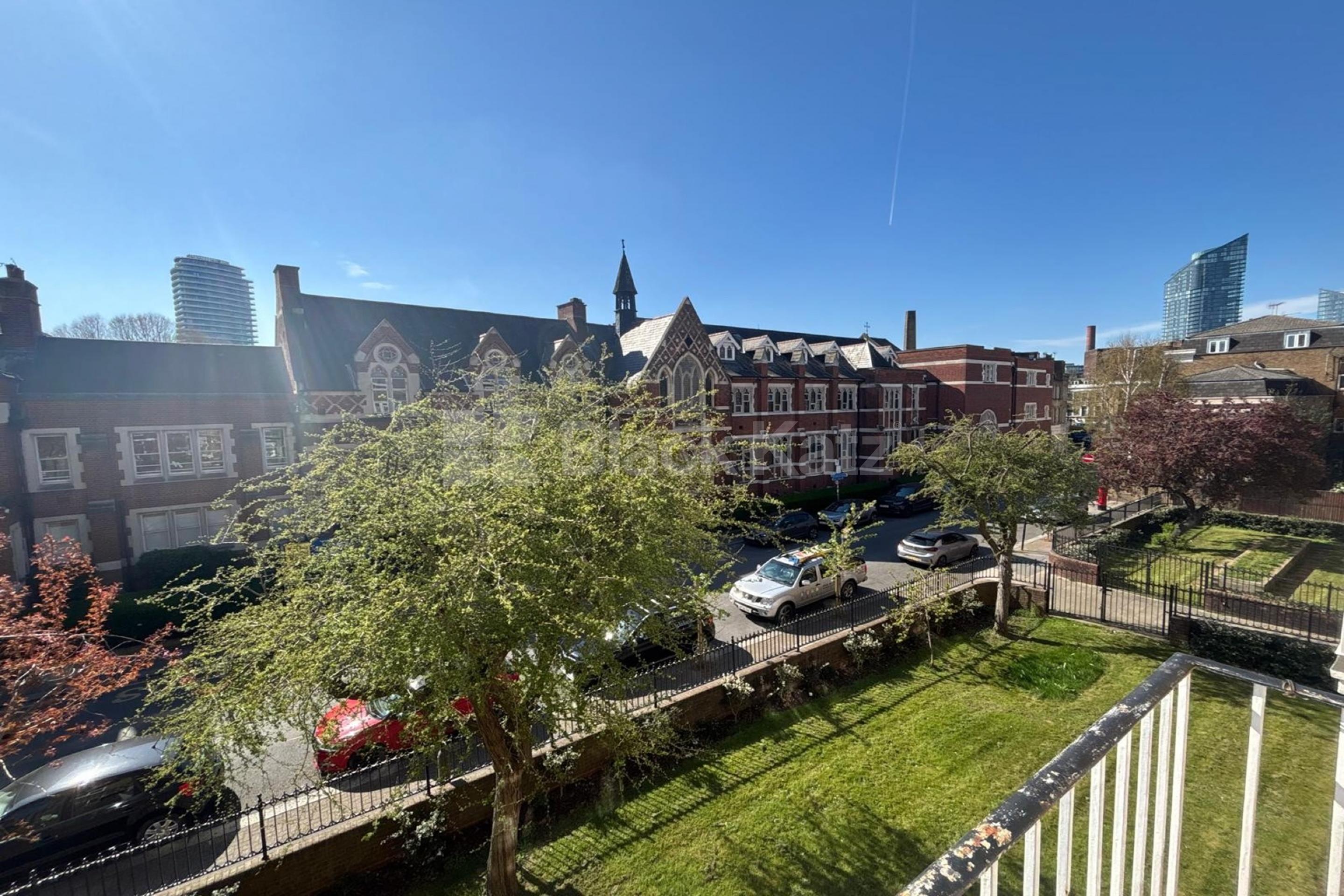 Superbly located generous duplex apartment   Battersea High Street, Battersea SW11