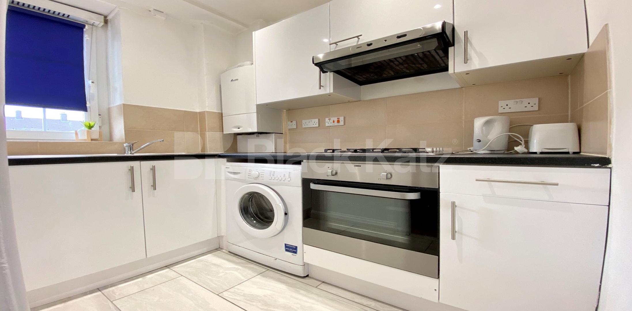			LET , 2 Bedroom, 1 bath, 1 reception Apartment			 Pardoner Street, London Bridge / Borough