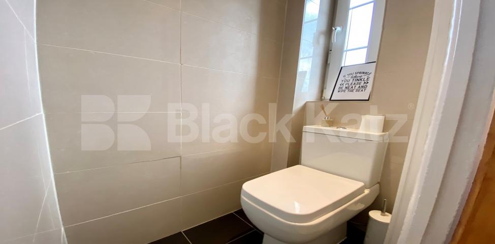 			LET , 2 Bedroom, 1 bath, 1 reception Apartment			 Pardoner Street, London Bridge / Borough