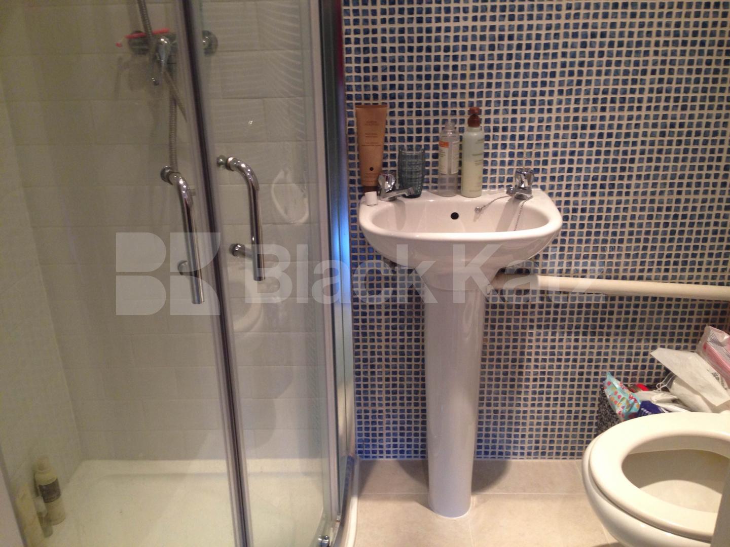 			LET, 2 Bedroom, 1 bath, 1 reception Apartment			 Gleneldon Road, Streatham