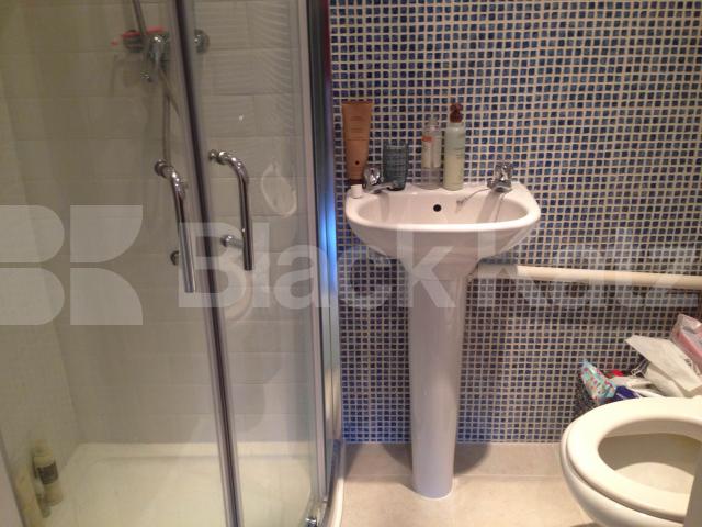 			LET, 2 Bedroom, 1 bath, 1 reception Apartment			 Gleneldon Road, Streatham