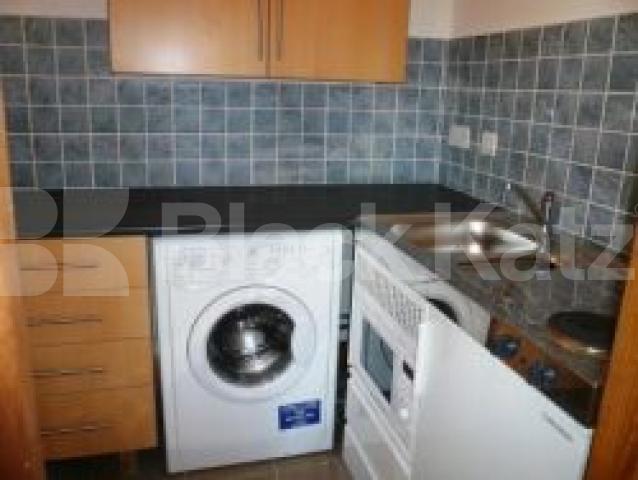 			Studio Apartment, 1 bath, 1 reception Flat			 Glenmore Road, BELSIZE PARK
