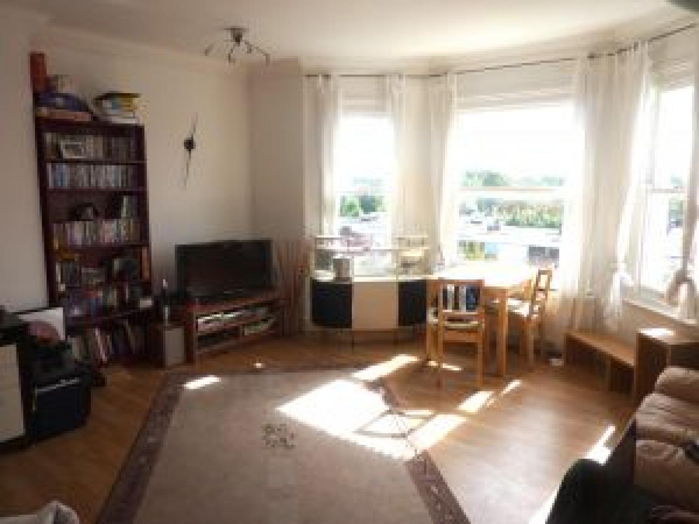			2 Bedroom, 1 bath, 1 reception Flat			 Fellows Road, BELSIZE PARK/SWISS COTTAGE