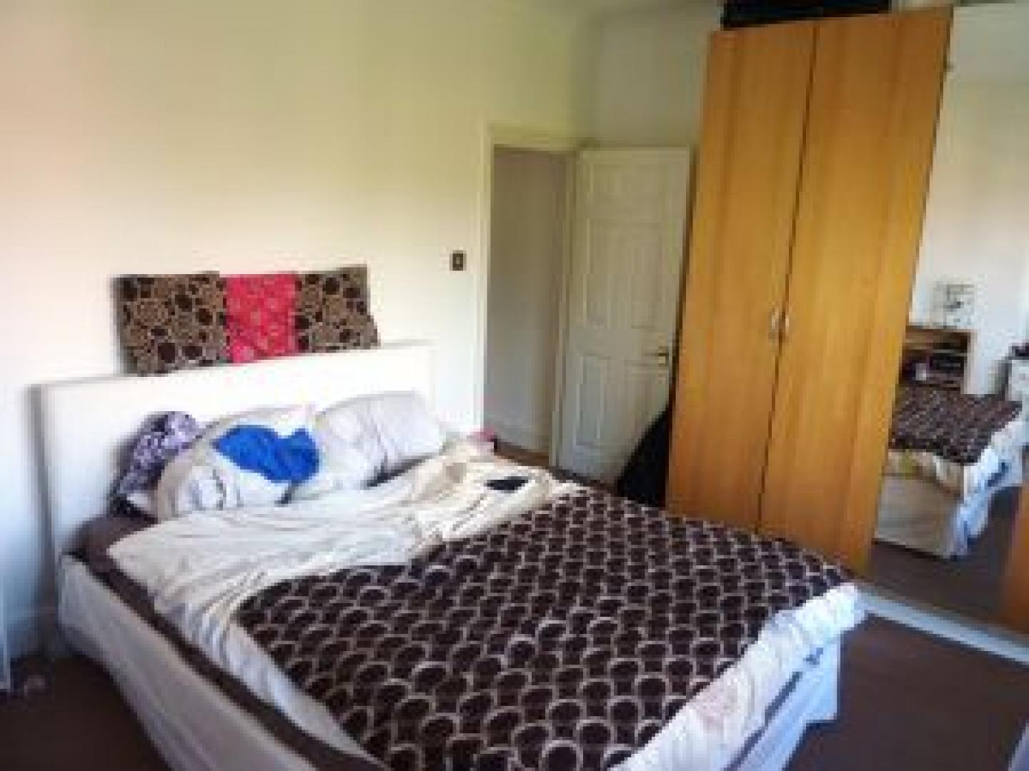 			2 Bedroom, 1 bath, 1 reception Flat			 Fellows Road, BELSIZE PARK/SWISS COTTAGE