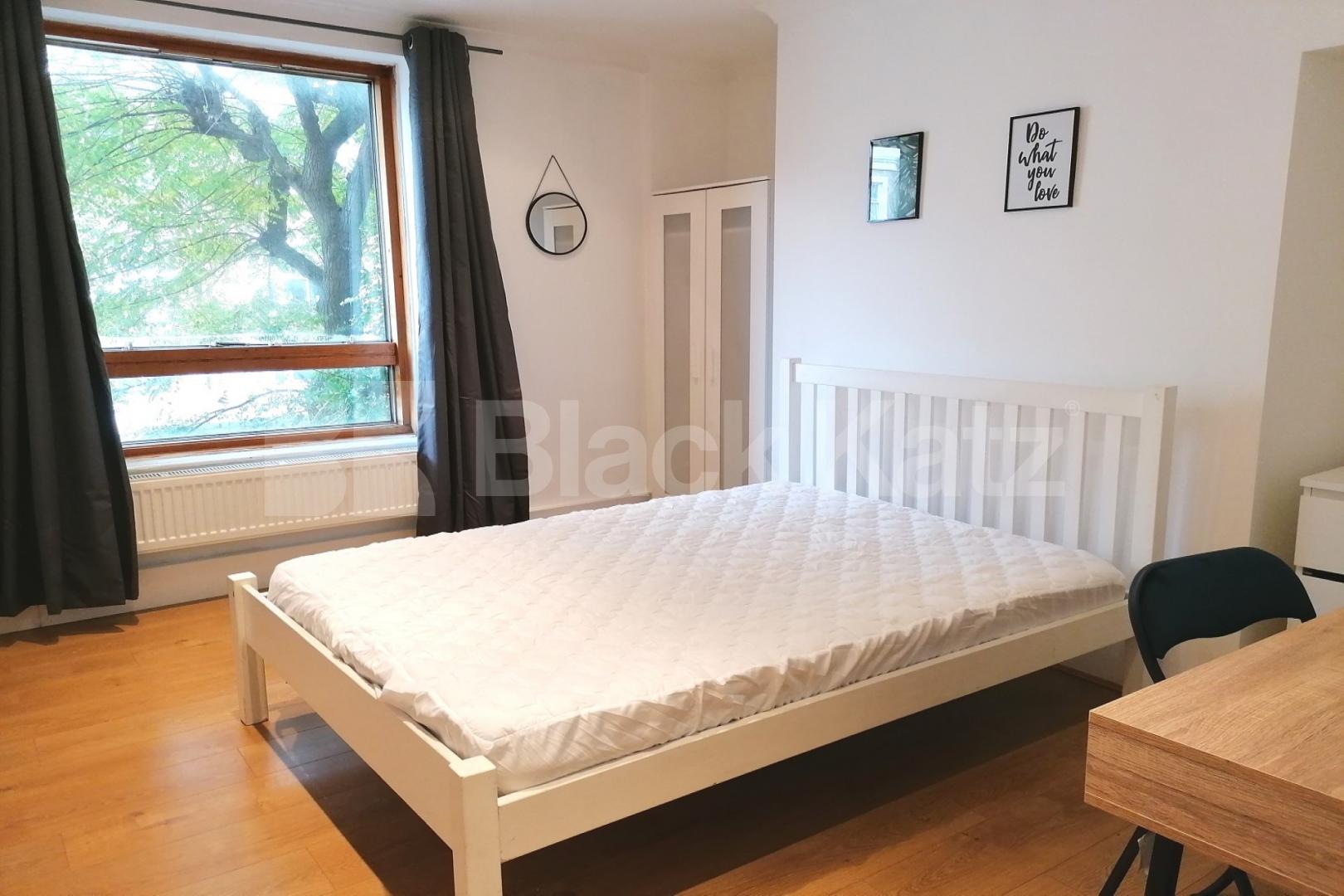 Stylish and modern, bright & airy Mid-Century development Morecombe Street , Elephant and Castle