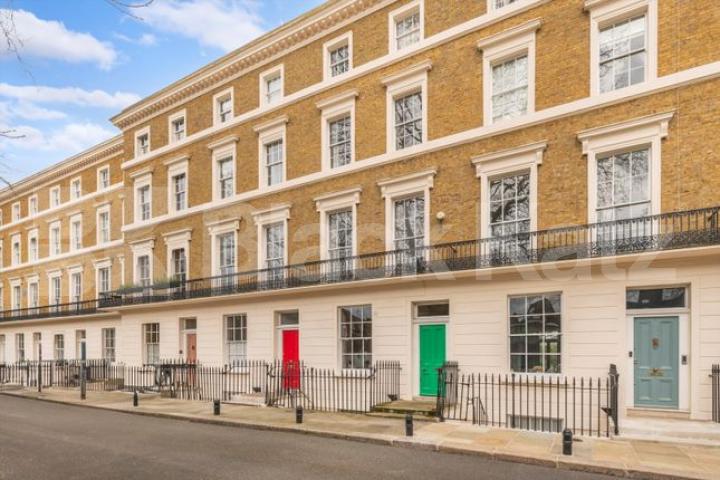 			2 Bedroom, 1 bath, 1 reception Flat			 Greenland Road, Camden