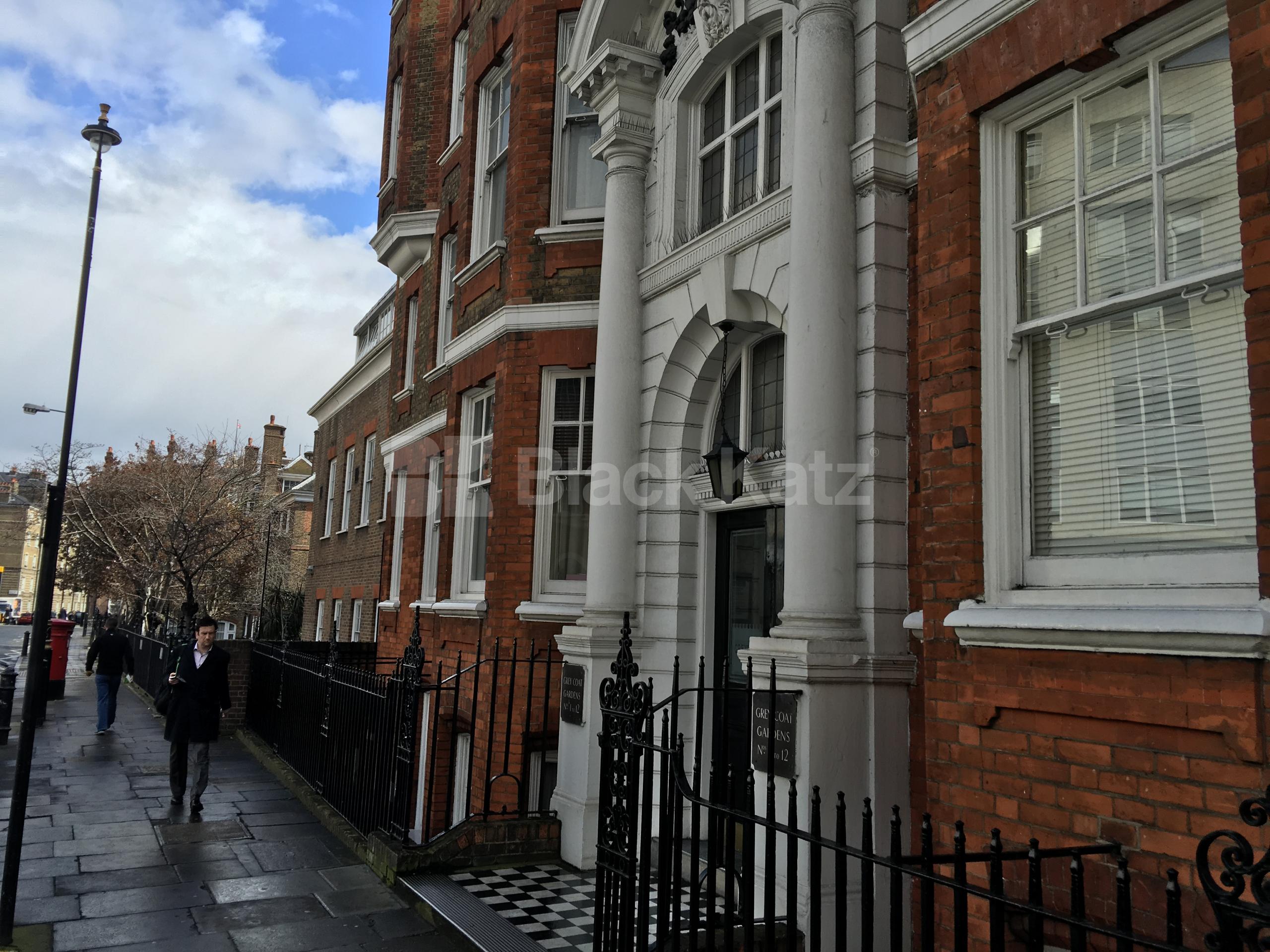 			NEW INSTRUCTION, 2 Bedroom, 1 bath, 1 reception Apartment			 Greycoat Street, St.James Park SW1P