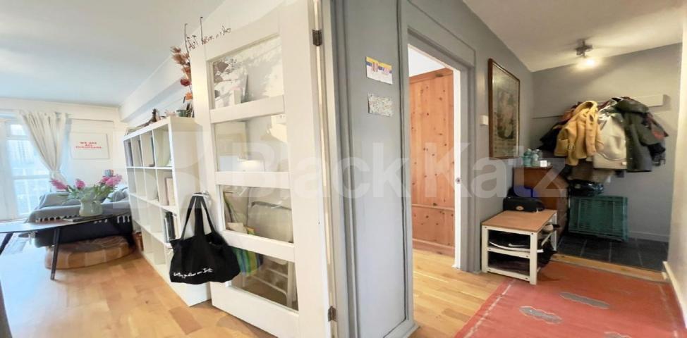 			LET , 1 Bedroom, 1 bath, 1 reception Apartment			 Great Suffolk Street , Borough