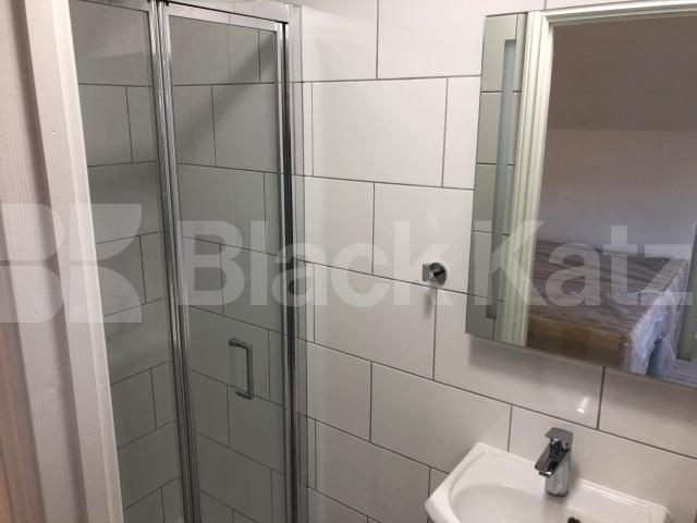 			Beautiful 1 bedroom flat, 1 Bedroom, 1 bath, 1 reception Apartment			 Park Avenue, Alexandra Palace