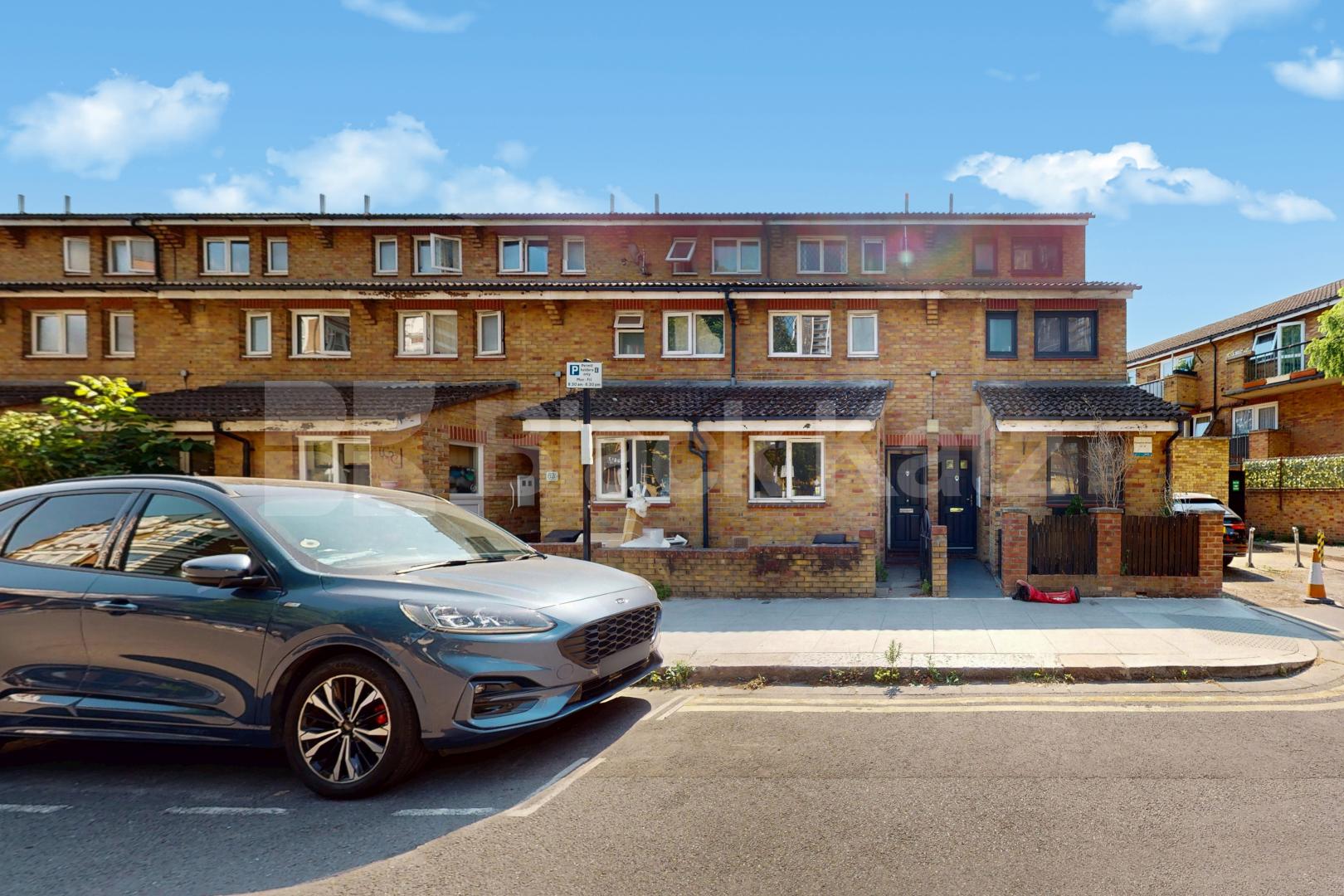 Generous four bed house, Includes heating & hot water   Hampton Street , Elephant and Castle