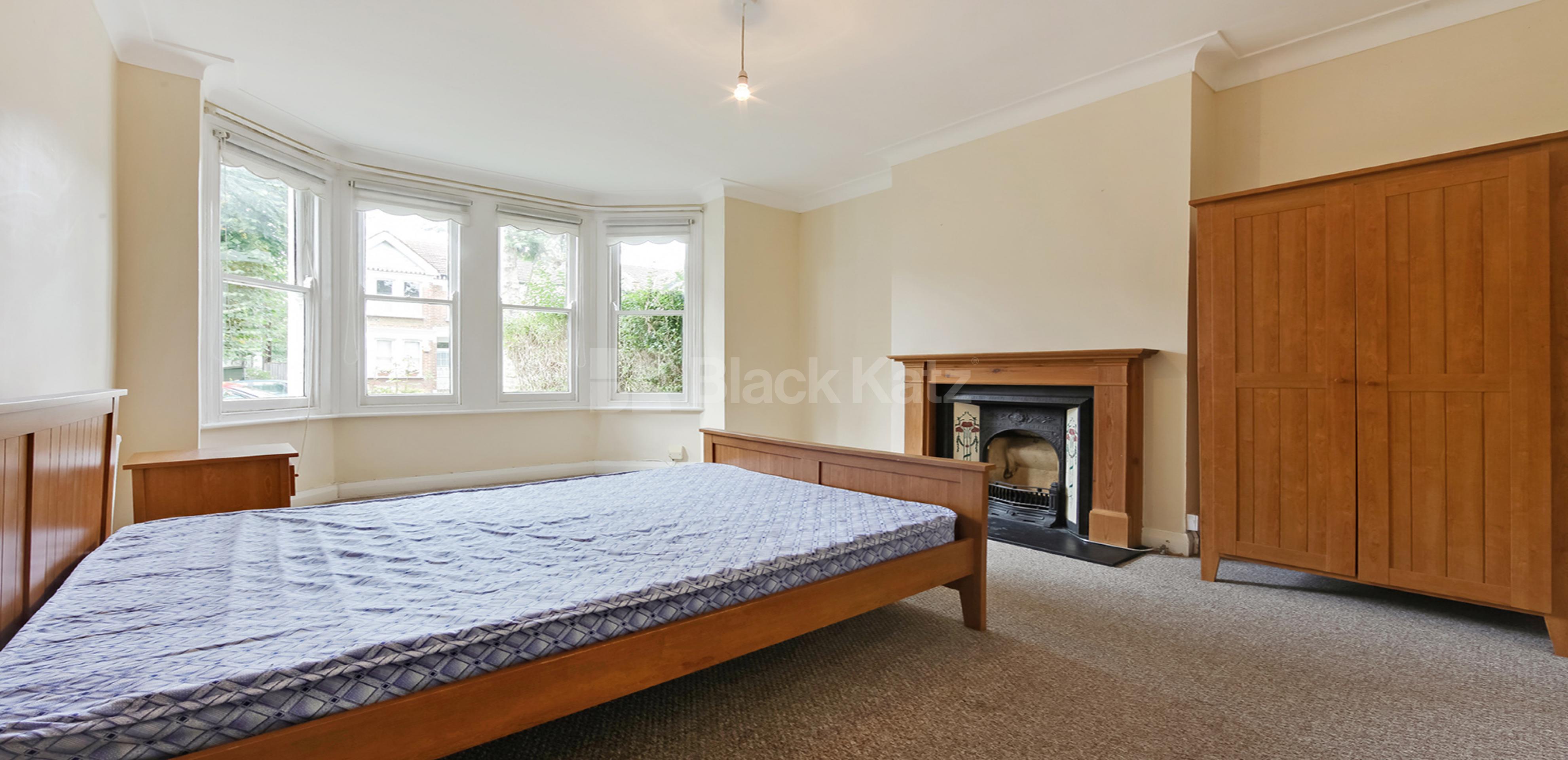 			UNDER OFFER, 3 Bedroom, 1 bath, 1 reception Maisonette			 Harborough Road, Streatham Hill SW16