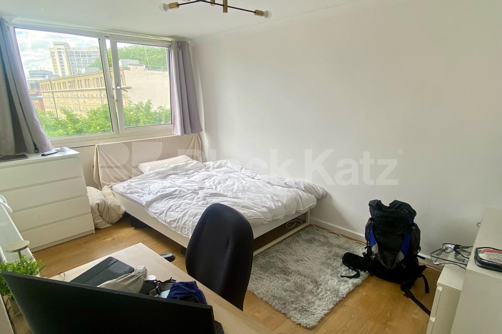 Modern, stylish & offering over 820 Sq.Ft of living and entertaining space  Harper Road , London Bridge / Borough 