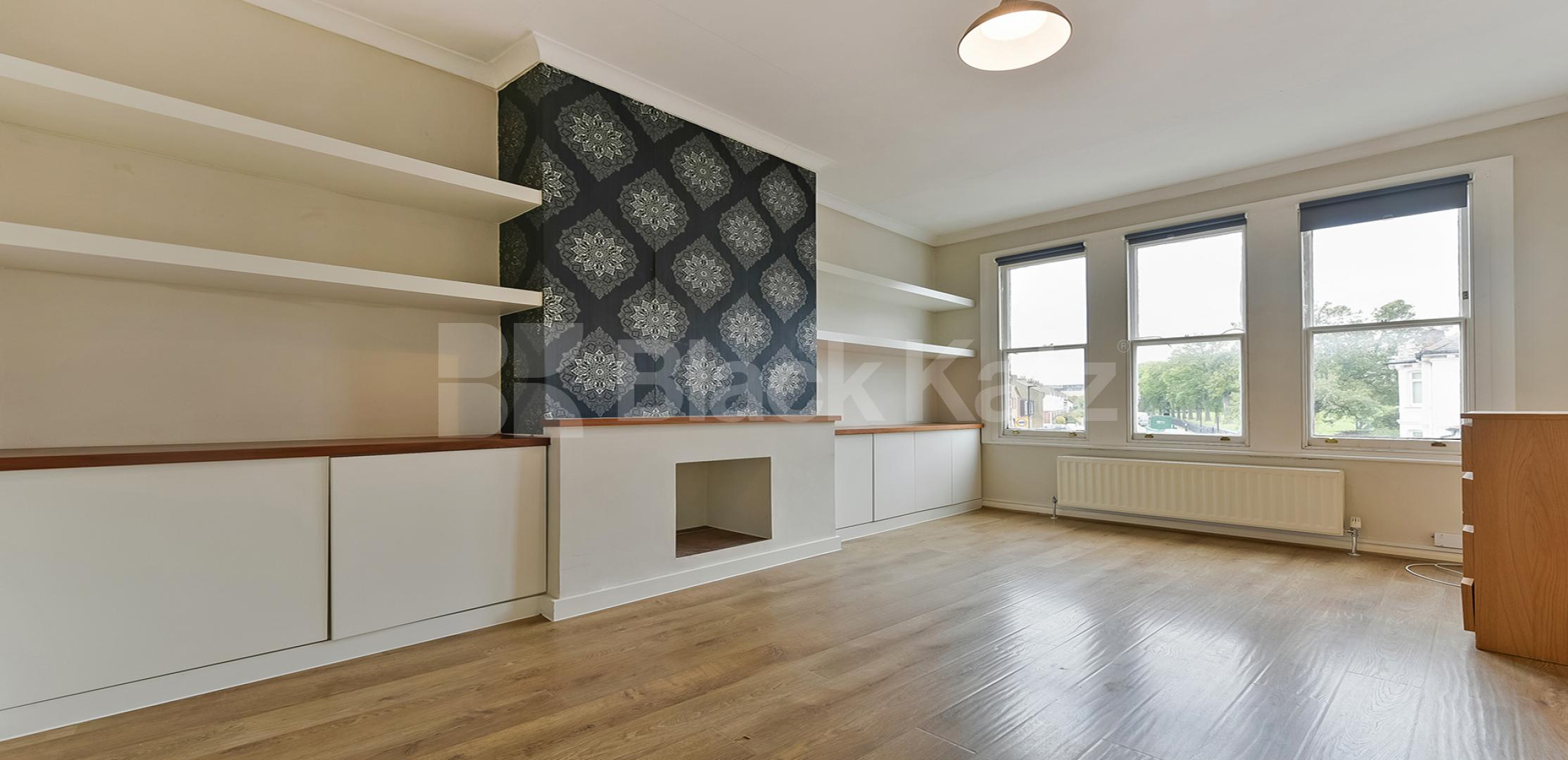 			NEW INSTRUCTION, 3 Bedroom, 1 bath, 1 reception Apartment			 Herne Hill Road, Loughborough Junction / Brixton