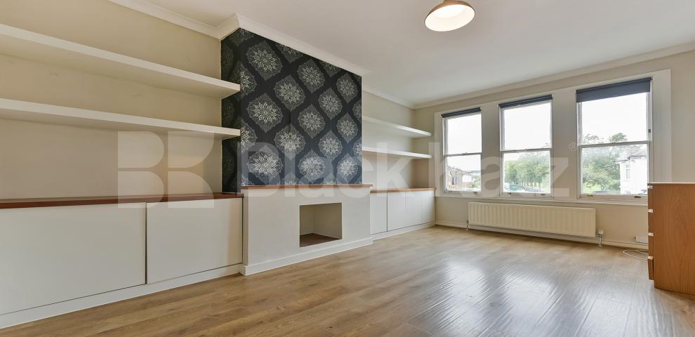 			NEW INSTRUCTION, 3 Bedroom, 1 bath, 1 reception Apartment			 Herne Hill Road, Loughborough Junction / Brixton