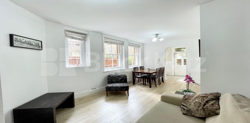 			LET, 2 Bedroom, 1 bath, 1 reception Ground Floor Flat			 Hackford Road, Oval