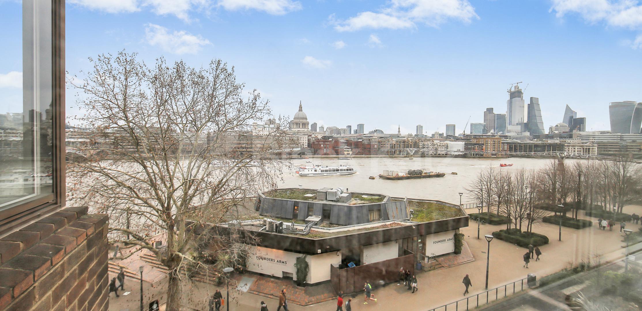 LET  , 2 Bedroom, 1 bath, 1 reception Apartment			 Falcon Point, Hopton Street, The South Bank/Waterloo