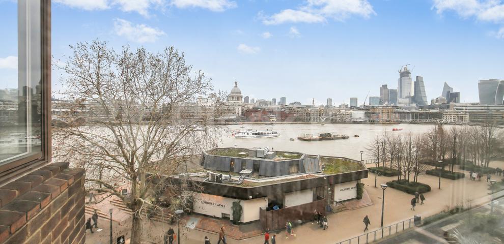 LET  , 2 Bedroom, 1 bath, 1 reception Apartment			 Falcon Point, Hopton Street, The South Bank/Waterloo