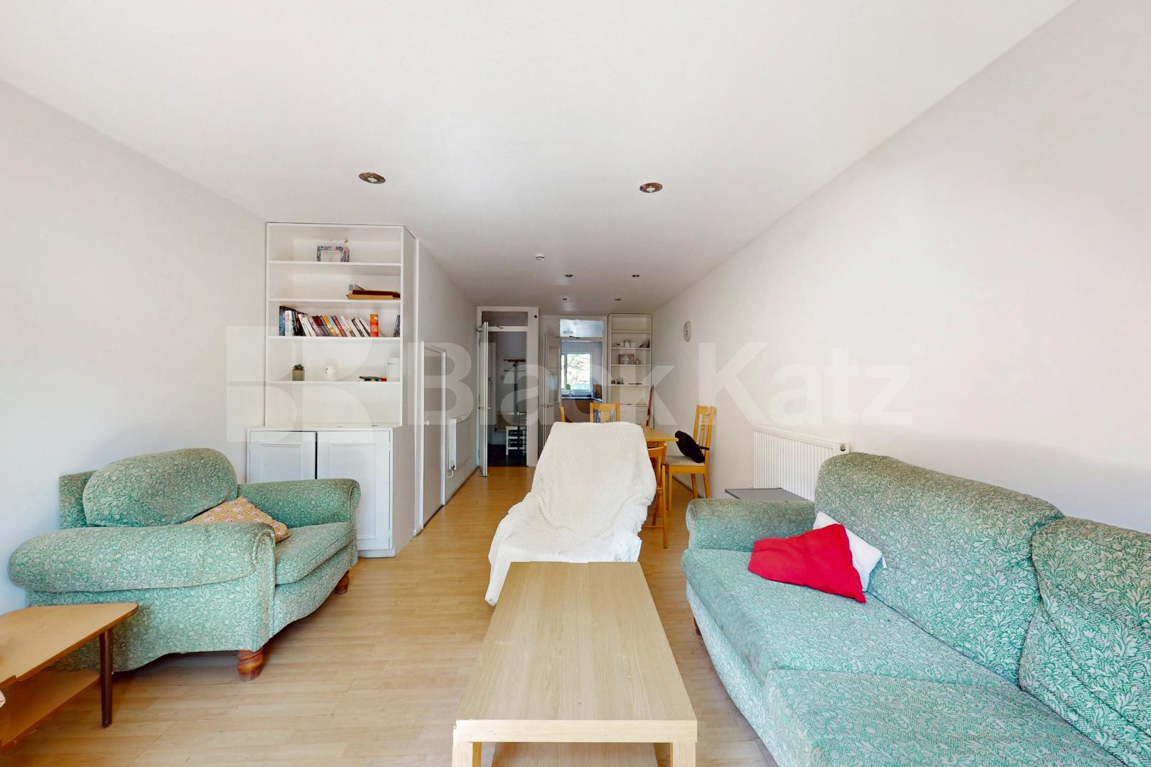 Generous four bed house, Includes heating & hot water   Hampton Street , Elephant and Castle