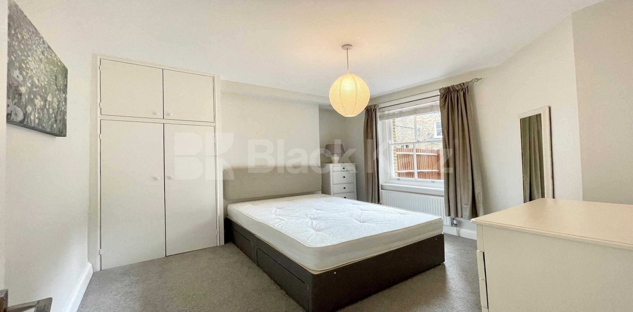 			LET, 2 Bedroom, 1 bath, 1 reception Ground Floor Flat			 Hackford Road, Oval
