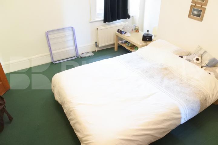 			NEW INSTRUCTION!, 3 Bedroom, 1 bath, 1 reception Flat			 Birchington Road, Crouch End